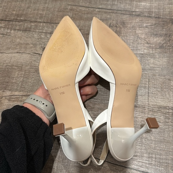NWOB!! Marc Fisher - HADYA SLINGBACK PUMP - White - Size 11 - Picture 7 of 9